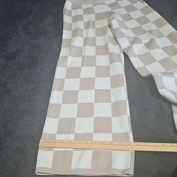 Bourbon And Belles Two Piece Set - Picture 13 of 13